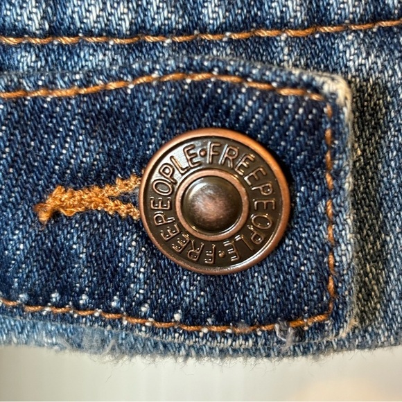 Free People Rumors Patchwork Two-Tone Denim Jean Jacket Women's Size XSmall - Picture 9 of 14